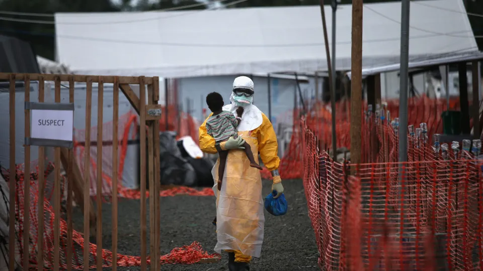 Surto de Ebola no Congo se espalha para duas novas zonas de saúde, afetando 60 áreas