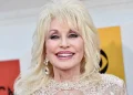 Aeroporto de Nashville, onde Dolly Parton firmou carreira, pode receber o seu nome