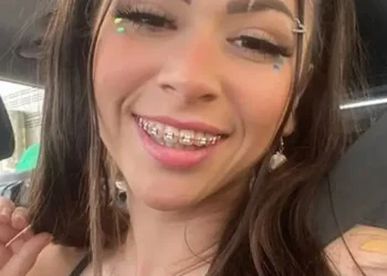 MC Pipokinha é condenada após apresentação sexual diante de adolescentes