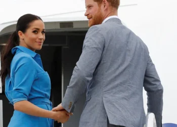Harry e Meghan pagam uma fortuna por viagem de luxo para o Reino Unido