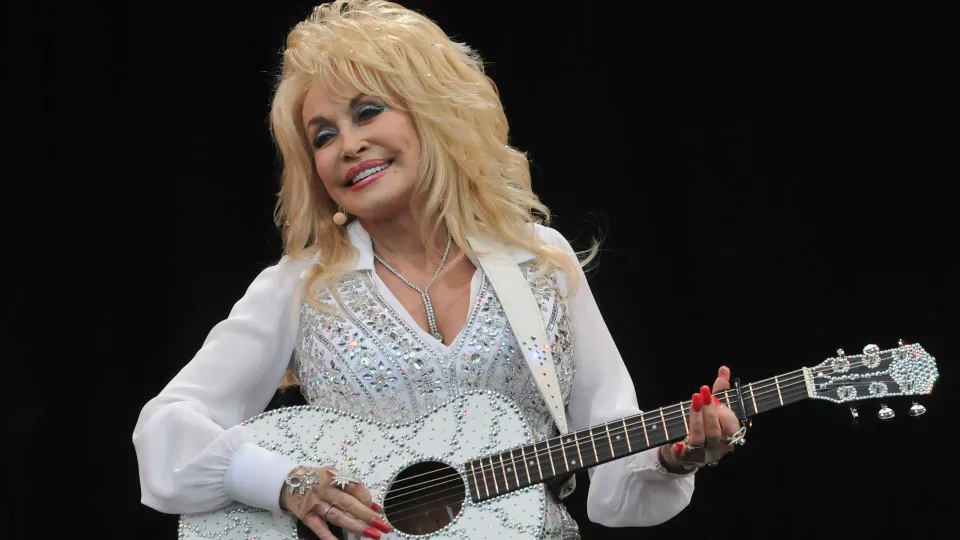 Dolly Parton deixa herança bilionária organizada para evitar briga familiar