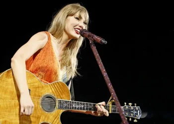 Taylor Swift doa R$ 260 mil a mulher que se feriu ao socorrer adolescentes
