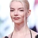 Anya Taylor-Joy diz que atuação de método não é viável para mulheres
