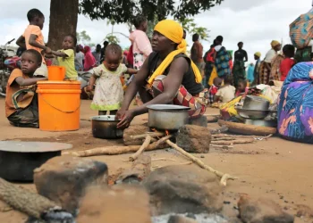 Ataque em Cabo Delgado força fuga de 819 pessoas; 42% são crianças
