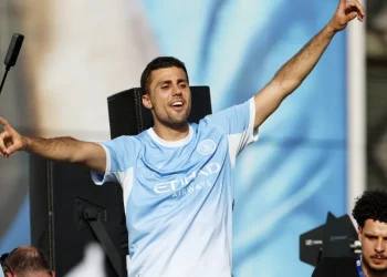 Barcelona acerta com Rodri por até € 75 milhões, diz jornal