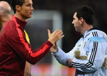 Como está busca de Cristiano Ronaldo e Messi por marca histórica do milésimo gol