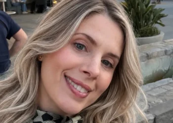 Dani Valente rebate conselho após diagnóstico de fibromialgia
