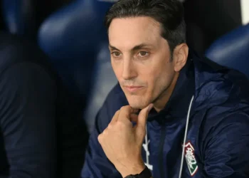 Fluminense demite Zubeldía após oito jogos sem vitória