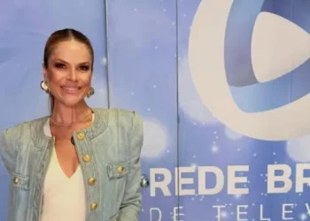'Foi vingança', diz Carol Minhoto sobre demissão da TV Gazeta