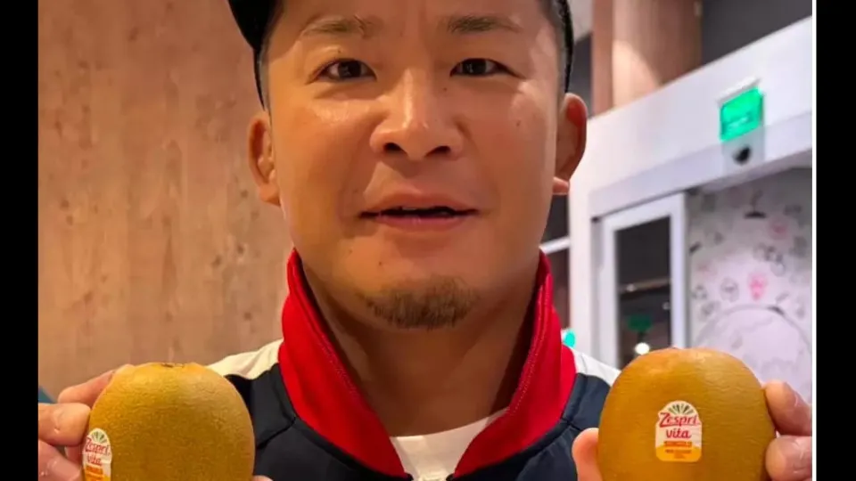 Lutador japonês leva