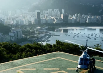 MPF pede ações de segurança para voos de helicóptero no Rio de Janeiro