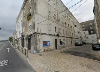 Mãe de brasileira morta pelo filho em Portugal quer guarda da neta