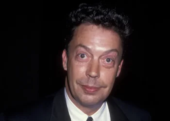 Morre Tim Curry, astro de