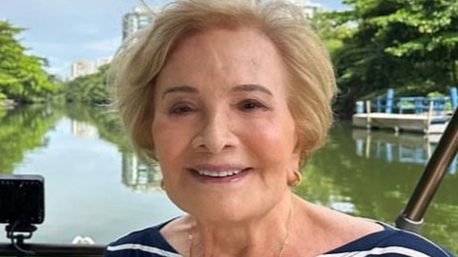 Glória Menezes