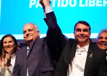 PF pede investigação de vice de Flávio por suspeita de estupro