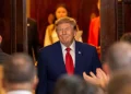 Trump aposta em pressão econômica para enfraquecer o Irã