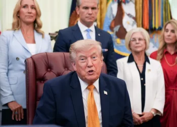 Trump diz que negociação com Irã está em curso e fala em “última chance”