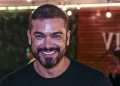 Sidney Sampaio posa com filho de 15 anos após anunciar nova paternidade