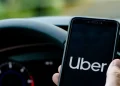 Uber demite 10% da equipe para reduzir custos e eliminar níveis hierárquicos