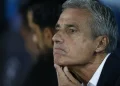 Suspeito de se passar por Luís Castro é preso no Rio após aplicar golpe de R$ 22 mil em jogador do Grêmio