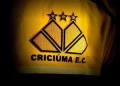 Criciúma e Vila Nova entram em campo de olho na liderança da Série B