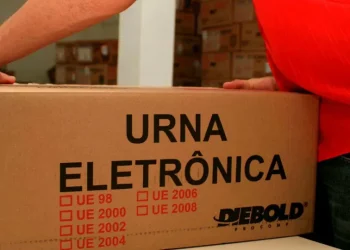 TSE conclui lacração dos sistemas eleitorais que serão usados nas eleições de 2026