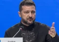 Volodymyr Zelensky ordena suspensão dos ataques contra a Rússia