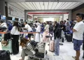 Voos suspensos em seis aeroportos da Indonésia após erupção vulcânica