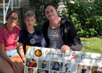 Pete Davidson faz doação de 20 mil dólares para pesquisa de doença rara