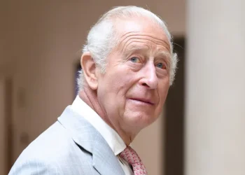 Rei Charles 3º veta Harry e Meghan de compromissos oficiais