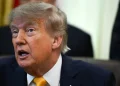 Trump pede fim da guerra a Putin, que diz não ter