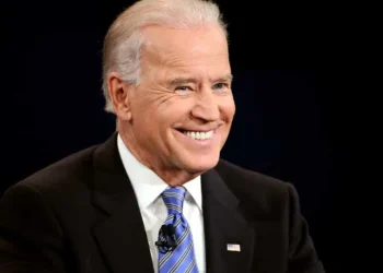 Biden diz que câncer de próstata está sob controle após tratamento
