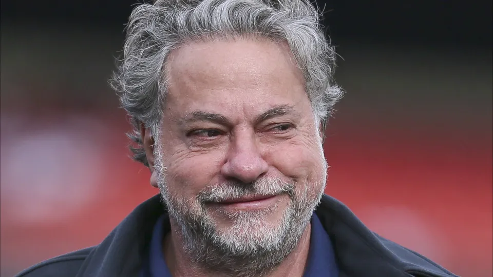 Conselho do São Paulo decide nesta quarta-feira se expulsará Casares do clube