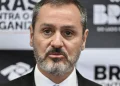 Andrei Rodrigues reúne equipe e volta a comandar PF após decisão de Dino