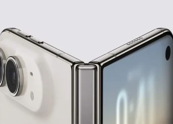 Apple lança iPhone Duo, primeiro modelo dobrável da empresa, por US$ 1.999
