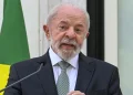 Lula publica decreto que reduz tributos sobre gasolina e zera para etanol