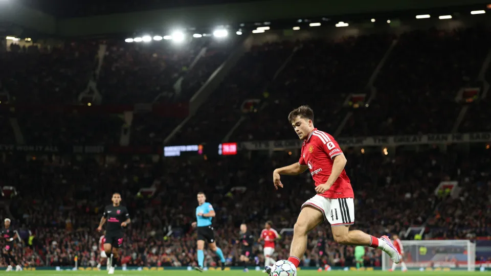 Manchester e Bayern largam bem na Champions League
