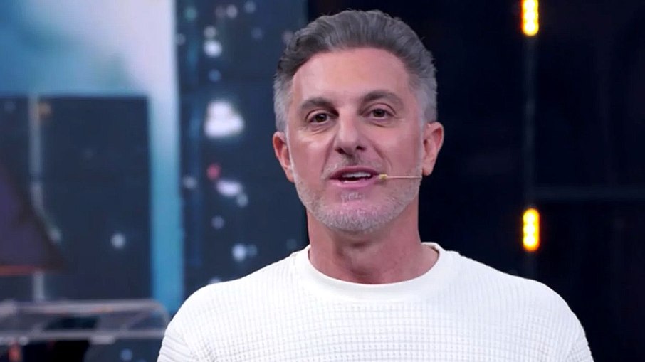 Luciano Huck no Domingão