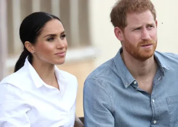 "Já gastaram o dinheiro todo?" Markle e Harry alvo de piadas em programa