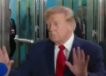 Donald Trump repreende repórter da CNN:
