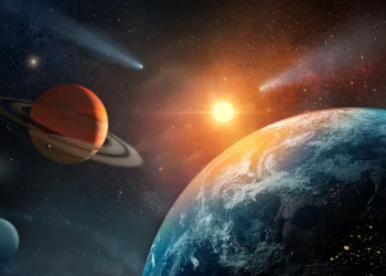 Lua cheia ajuda a encontrar Saturno no céu neste sábado