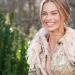 Margot Robbie adota sobrenome do marido quase dez anos após casamento