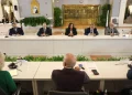 Líder da Venezuela desbloqueia acesso a mais portais da Internet