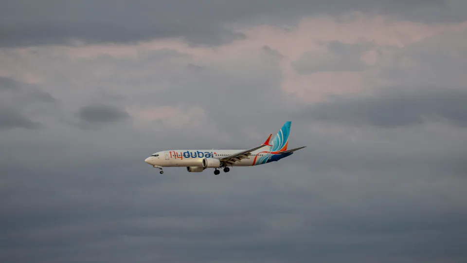 'Absolutamente assustador', dizem passageiros de voo da Flydubai que ia a Israel