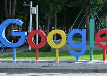 Alphabet recorre na justiça contra exigências da UE sobre competitividade em IA