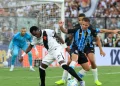 Ameaçados pelo rebaixamento, Grêmio e Vasco fazem confronto direto pelo Brasileirão