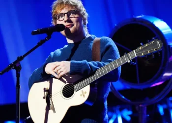 Artistas abandonam turnê de Ed Sheeran após saída de rapper pró-Palestina