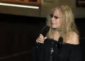 Barbra Streisand critica Trump por polêmica envolvendo o Kennedy Center
