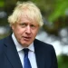 Boris Johnson reage após escapar a ataque russo: