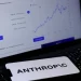 CEO da Anthropic alerta para riscos da IA e critica indústria
